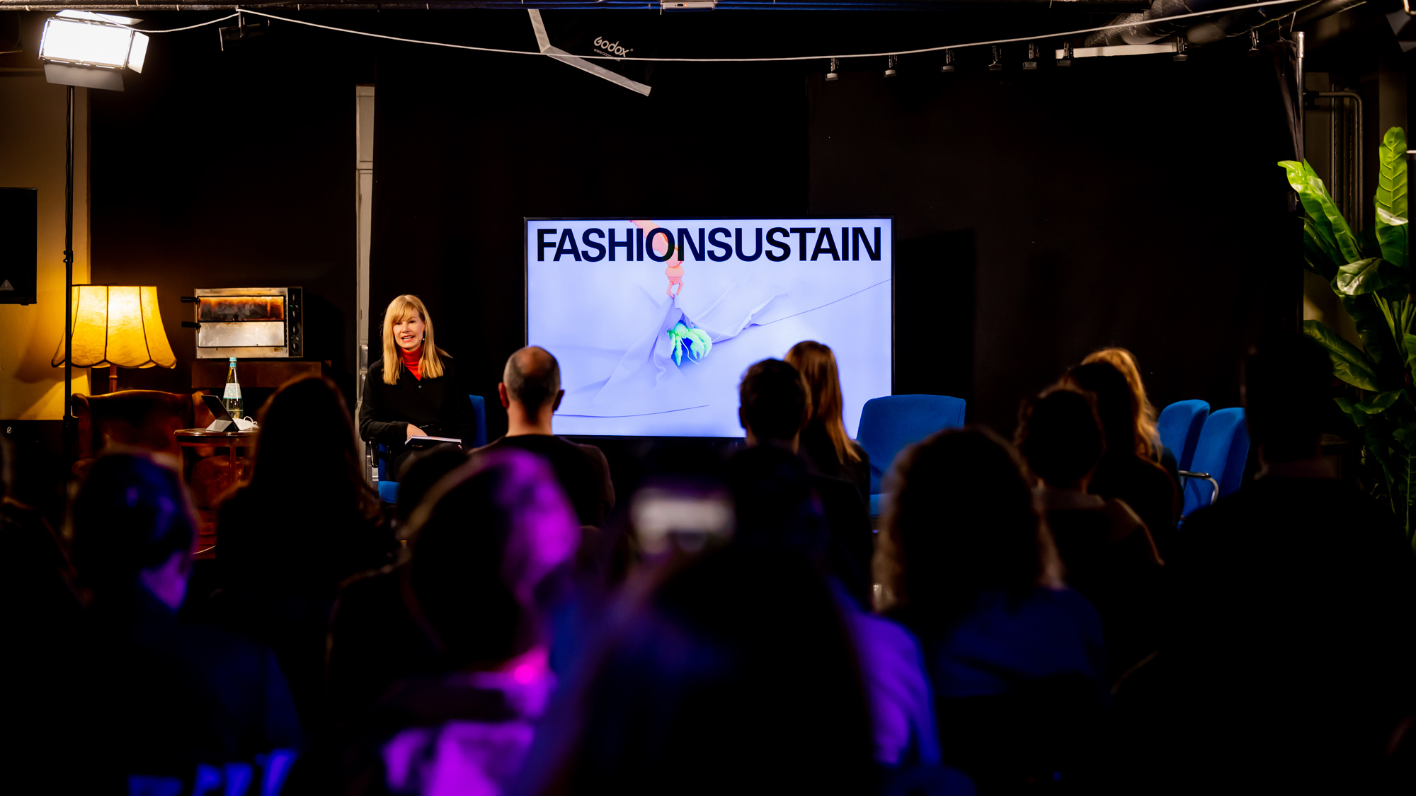 Lecture at "Fashionsustain. The conference."